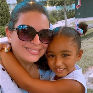 Meet your Posher, Chantelle